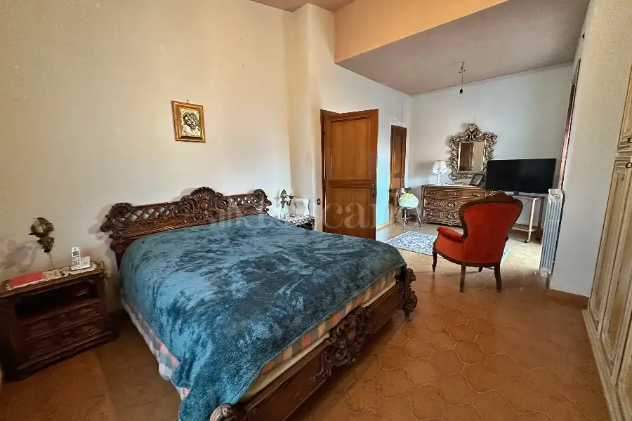 Attico in vendita di 160 mq a €339.000 (rif. 4/2026)