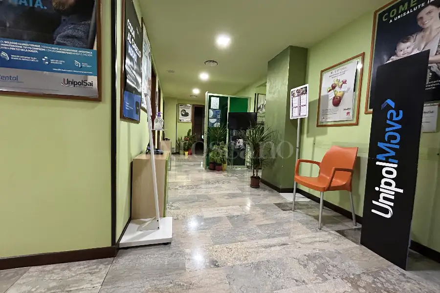 Ufficio in vendita di 200 mq a €459.000 (rif. 11/2026)