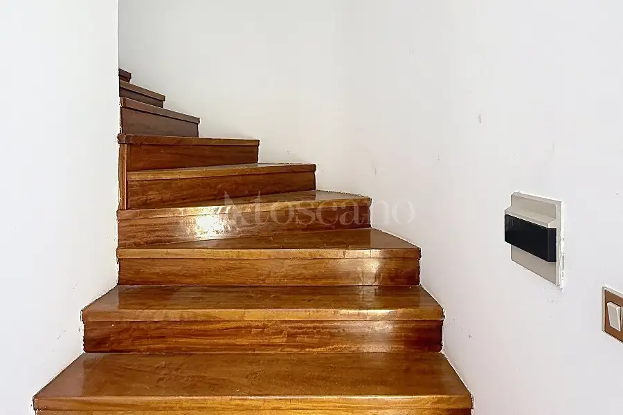 Casale in vendita di 560 mq a €380.000 (rif. 221/2026)