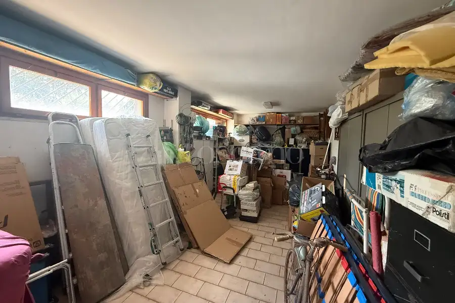 Villa Bifamiliare in vendita di 240 mq a €790.000 (rif. 10/2026)