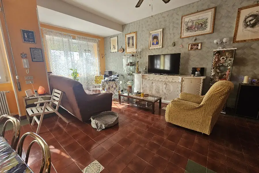 Villa Plurifamiliare in vendita di 160 mq a €275.000 (rif. 122/2025)