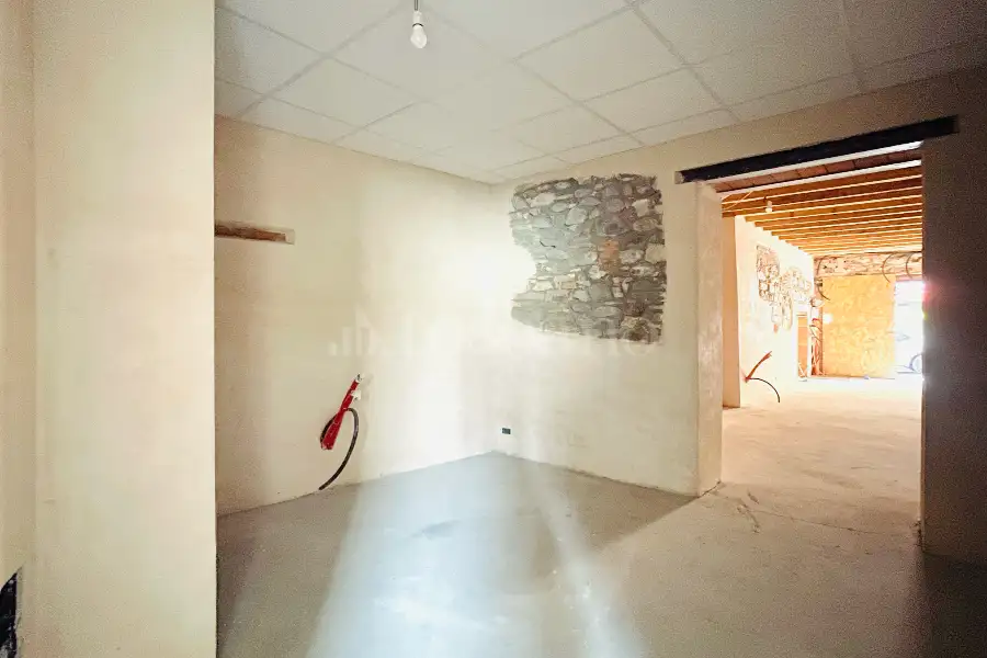 Laboratorio in vendita di 76 mq a €150.000 (rif. 107/2025)
