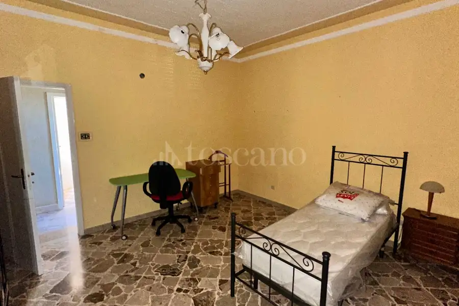 Casa in vendita di 126 mq a €79.000 (rif. 27/2026)