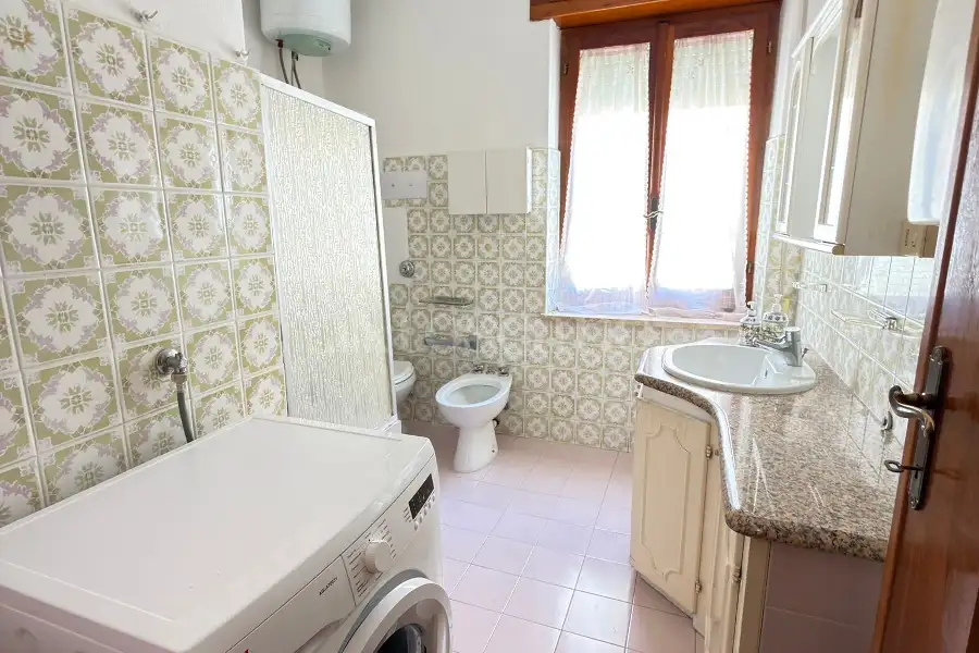 Casa Indipendente in vendita di 245 mq a €575.000 (rif. 23/2026)