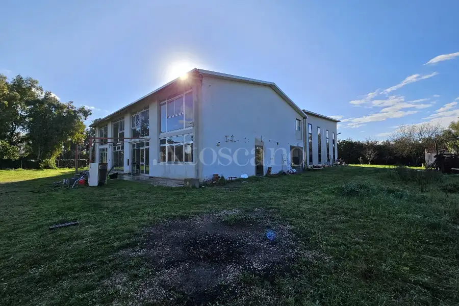 Capannone in vendita di 1.050 mq a €870.000 (rif. 7/2025)