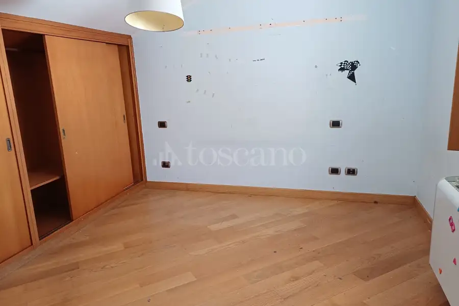 Villa in vendita di 370 mq a €495.000 (rif. 9/2026)
