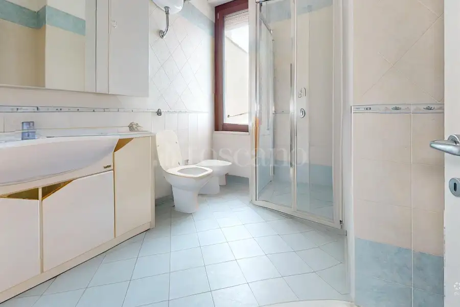 Attico in vendita di 120 mq a €750.000 (rif. 4/2026)
