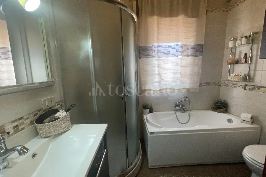 Villa Bifamiliare in vendita di 210 mq a €275.000 (rif. 55/2023)