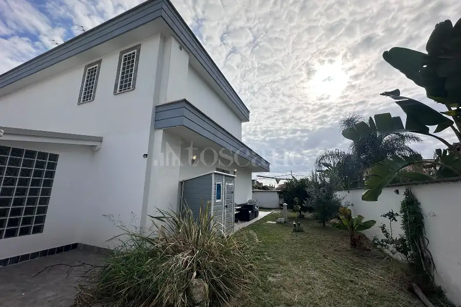 Villa Plurifamiliare in vendita di 110 mq a €277.000 (rif. 60/2026)