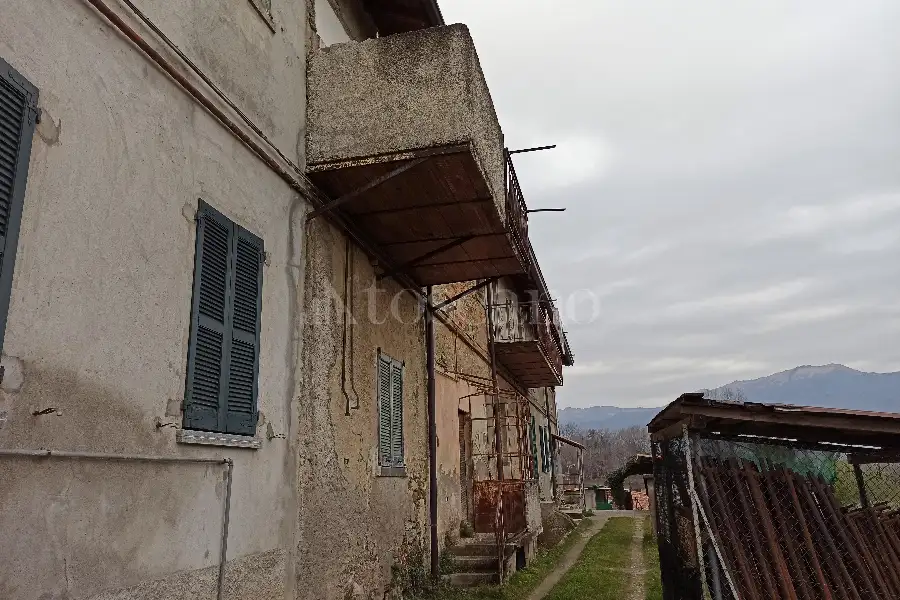 Casa Indipendente in vendita di 100 mq a €35.000 (rif. 7/2026)