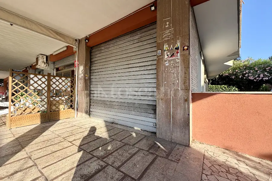 Negozio in affitto di 80 mq a €750 (rif. 87/2026)