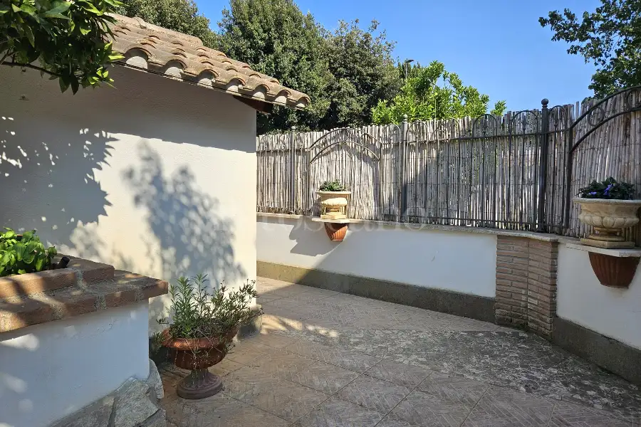 Villa Bifamiliare in vendita di 150 mq a €250.000 (rif. 91/2025)