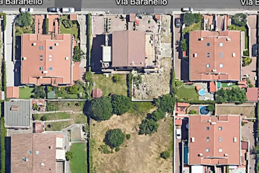 Edificabile Residenziali in vendita di 1.100 mq a €185.000 (rif. 2/2026)