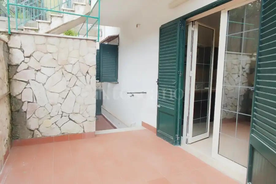 Villino a Schiera in vendita di 200 mq a €350.000 (rif. 1/2026)