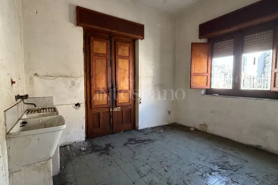 Casa Indipendente in vendita di 177 mq a €148.000 (rif. 209/2025)