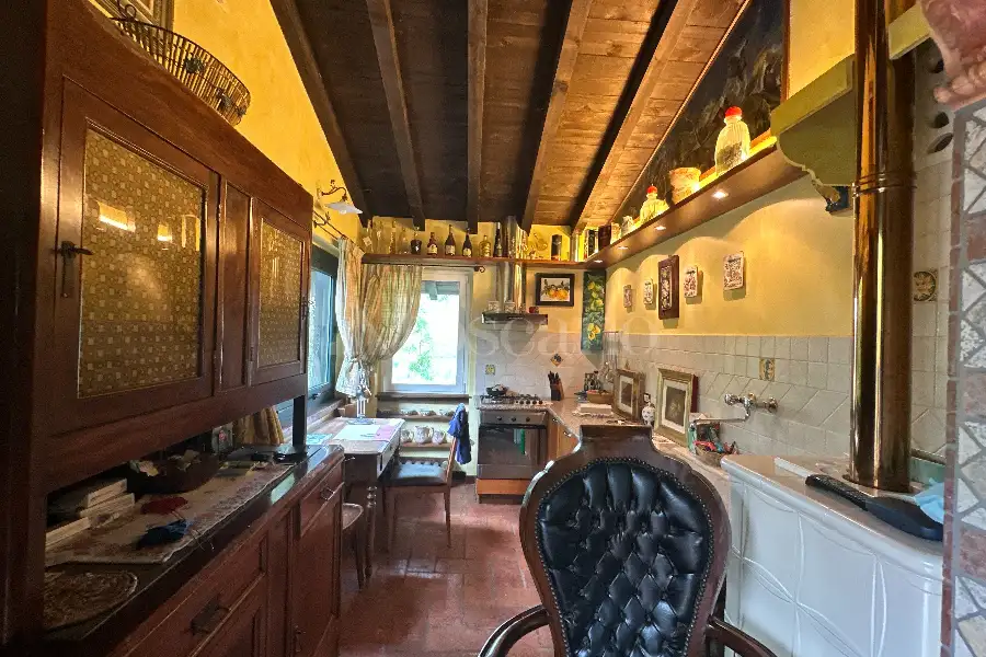 Casa Indipendente in vendita di 90 mq a €780.000 (rif. 57/2026)