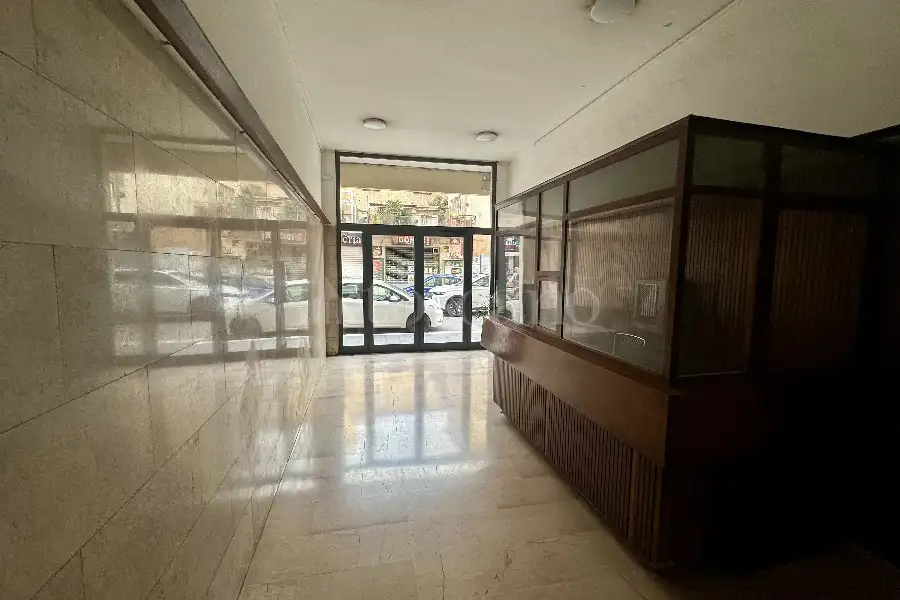 Ufficio in affitto di 90 mq a €750 (rif. 1/2025)