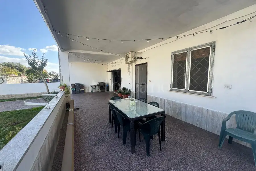 Villa Bifamiliare in vendita di 240 mq a €594.000 (rif. 60/2025)