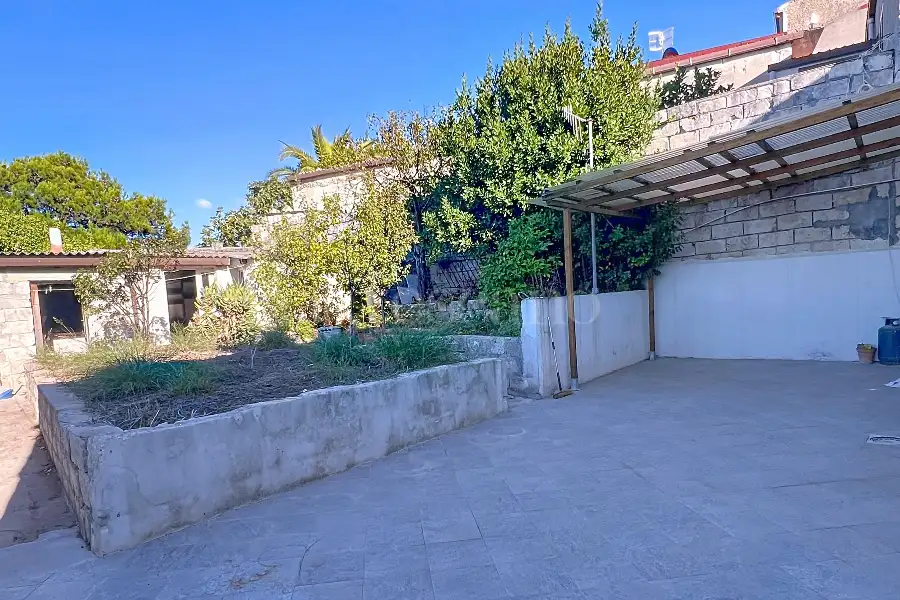 Casa Indipendente in vendita di 200 mq a €79.000 (rif. 167/2025)