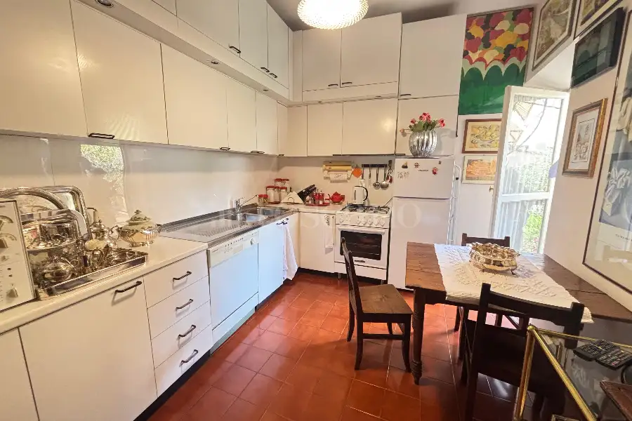 Casa in vendita di 153 mq a €1.990.000 (rif. 20/2026)