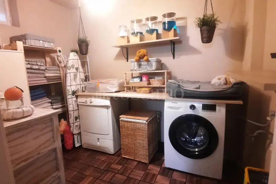 Casa Indipendente in vendita di 225 mq a €155.000 (rif. 2/2026)