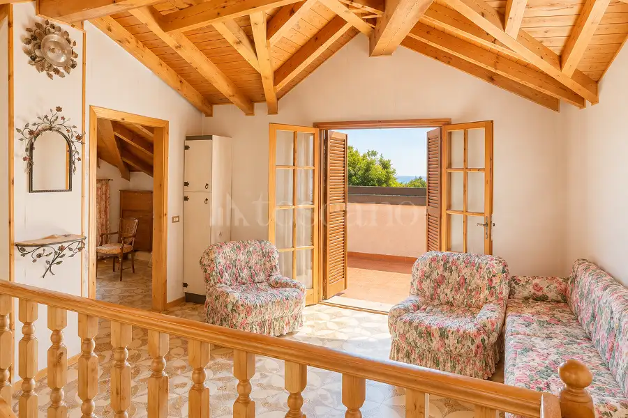 Villa in vendita di 500 mq a €1.100.000 (rif. 22/2026)