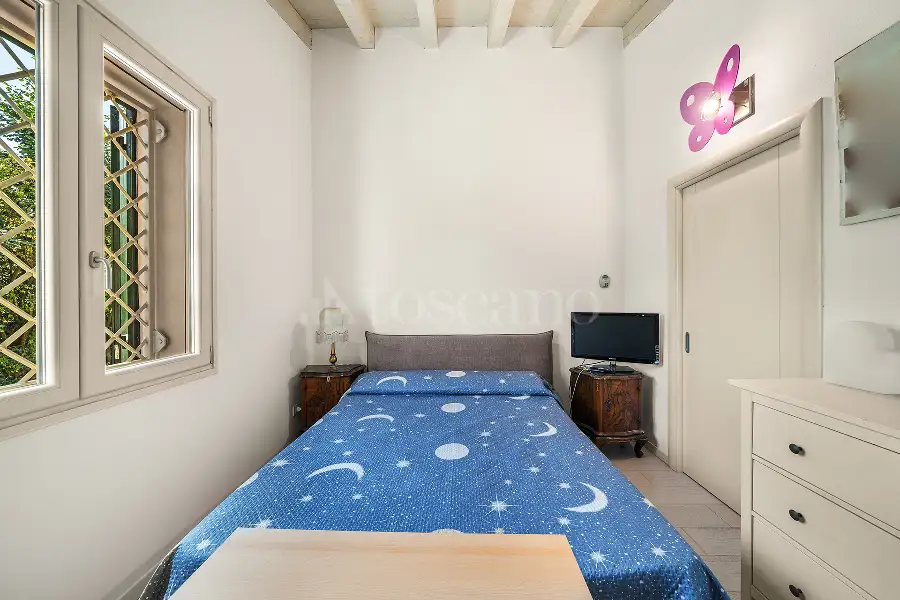 Villa in vendita di 350 mq a €970.000 (rif. 41/2026)