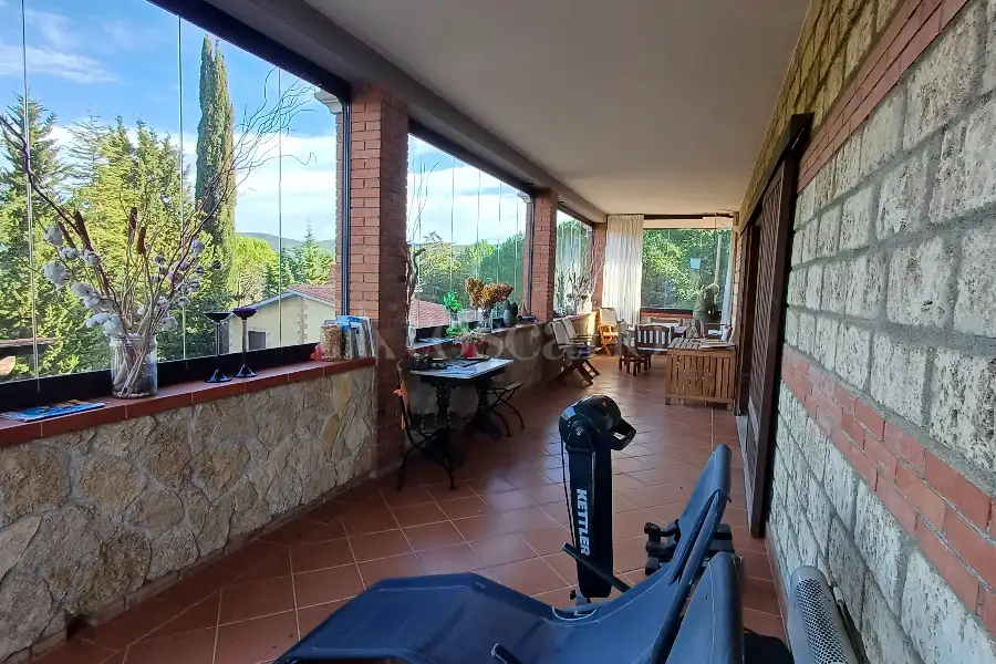 Villa Plurifamiliare in vendita di 800 mq a €1.390.000 (rif. 26/2024)