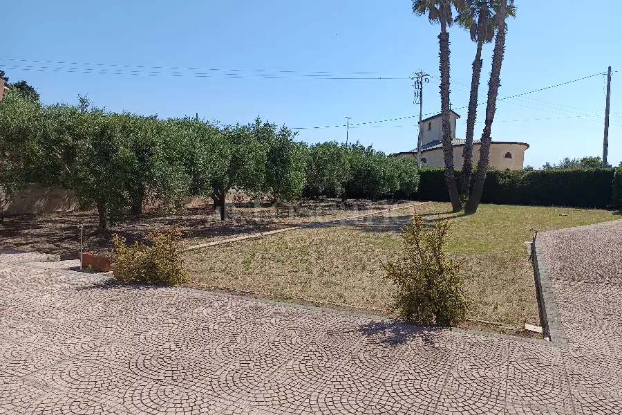 Villa in vendita di 470 mq a €698.000 (rif. 76/2026)
