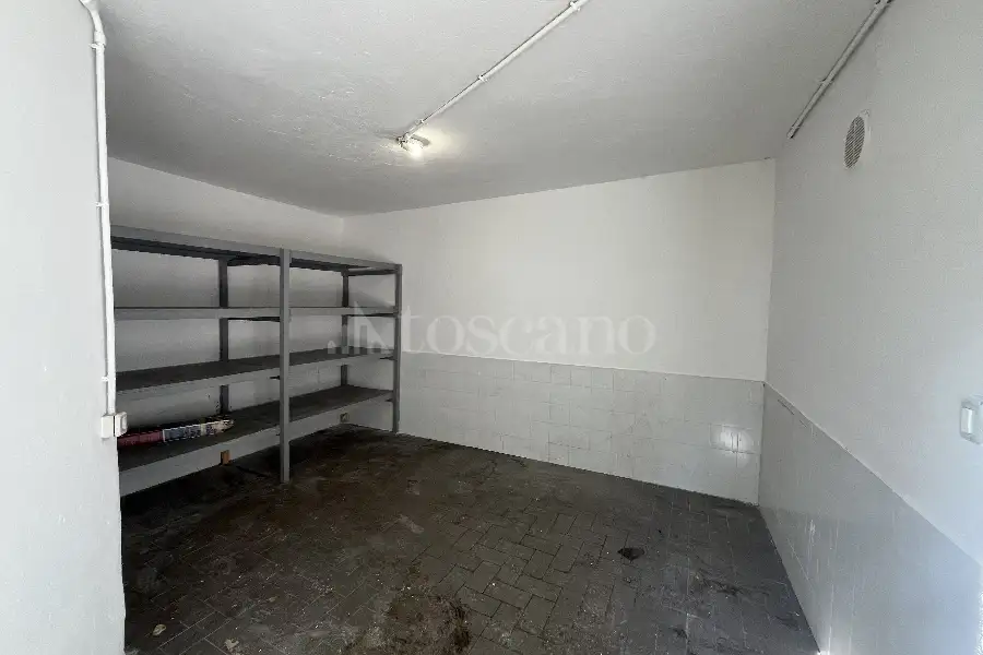Box in vendita di 12 mq a €17.000 (rif. 6/2026)