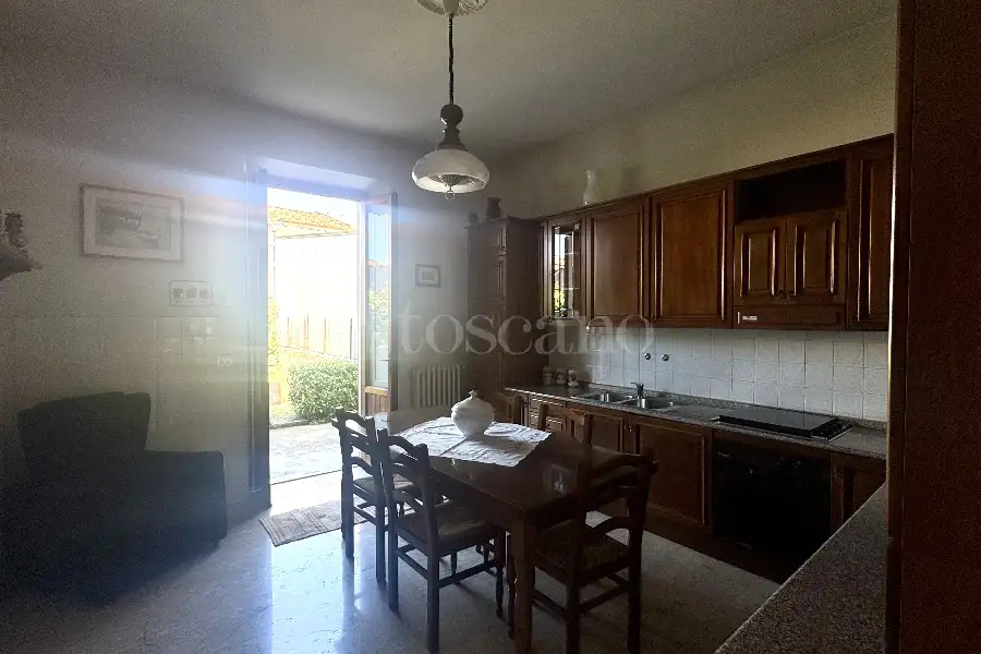 Casa Indipendente in vendita di 288 mq a €600.000 (rif. 30/2026)