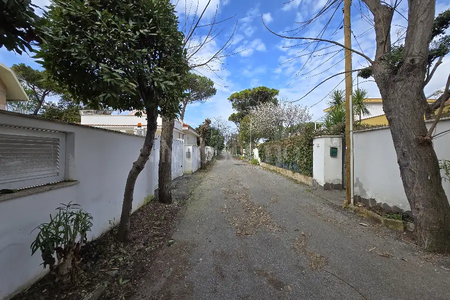 Casa Indipendente in vendita di 130 mq a €699.000 (rif. 5/2026)