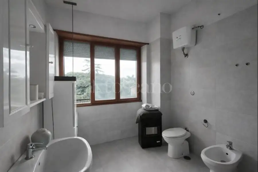 Attico in vendita di 154 mq a €299.000 (rif. 5/2026)