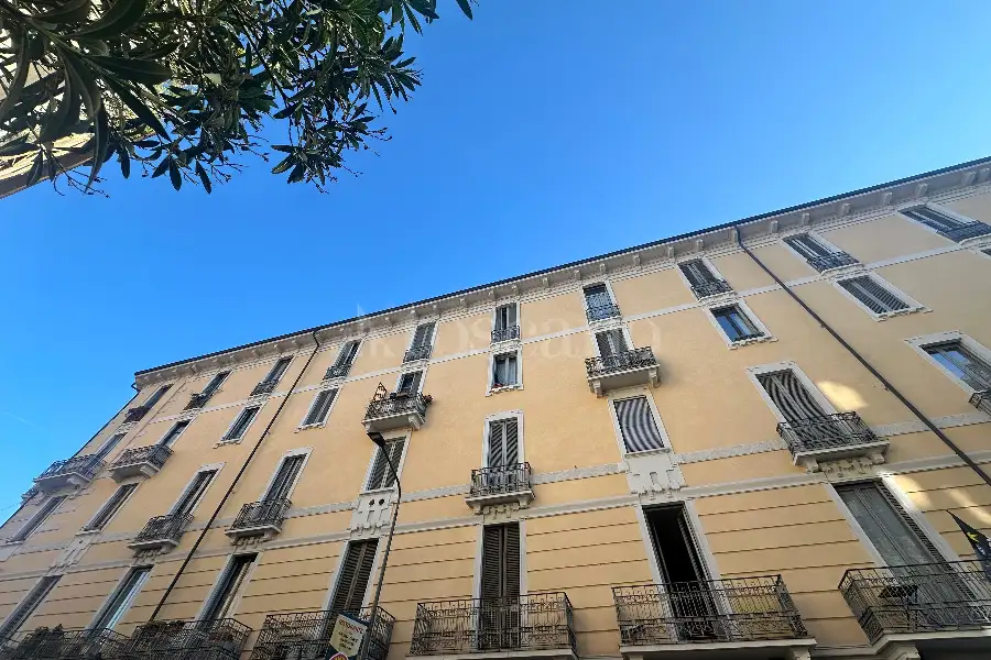 Casa in vendita di 90 mq a €670.000 (rif. 2/2026)