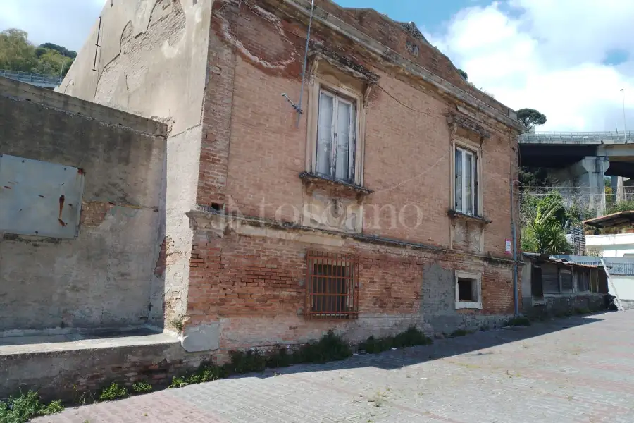Casa Indipendente in vendita di 192 mq a €95.000 (rif. 44/2023)