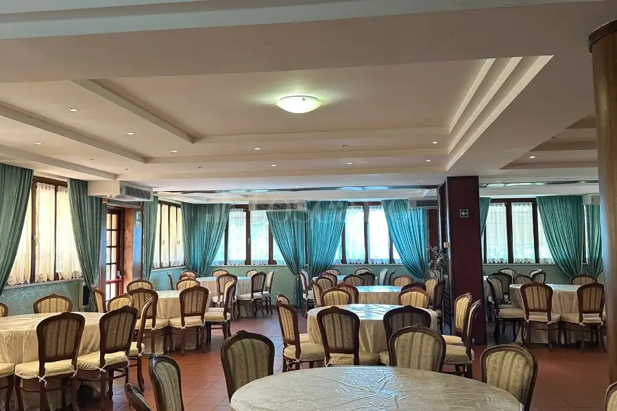 Negozio in vendita di 600 mq a €750.000 (rif. 17/2025)