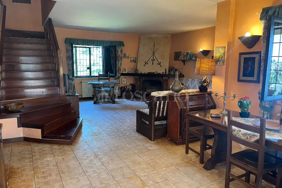 Villa in vendita di 300 mq a €339.000 (rif. 33/2026)