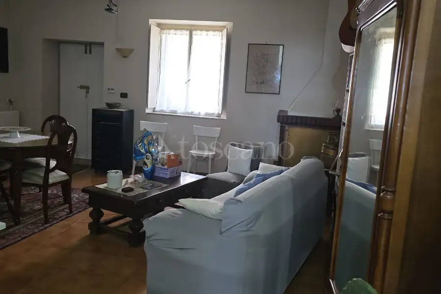 Casa Indipendente in vendita di 190 mq a €230.000 (rif. 39/2026)
