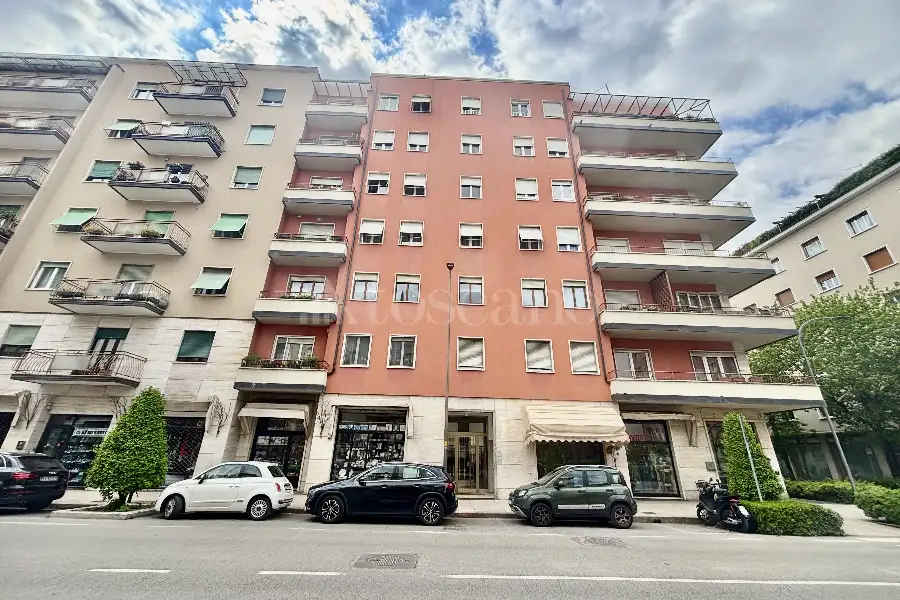 Ufficio in affitto di 50 mq a €700 (rif. 16/2026)