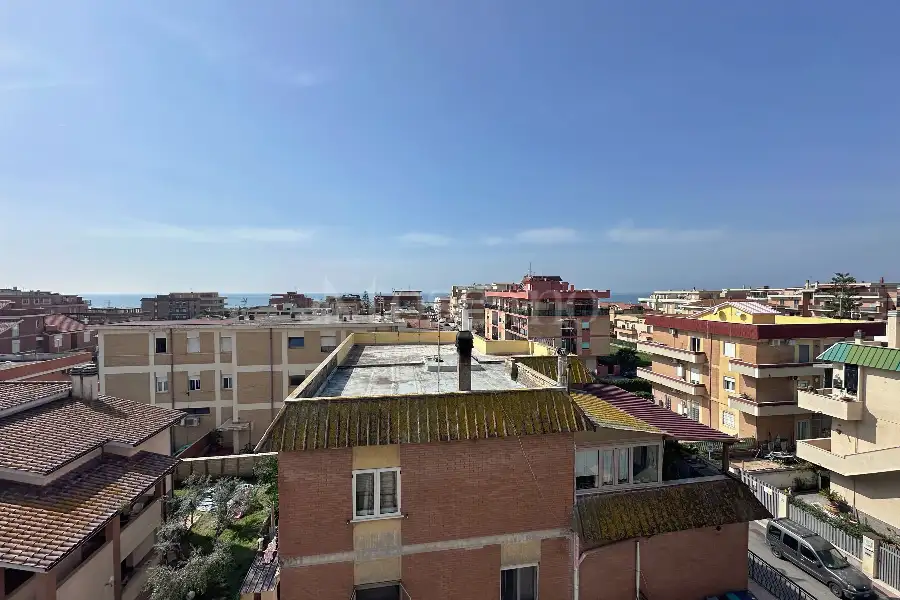 Attico in vendita di 70 mq a €140.000 (rif. 11/2026)