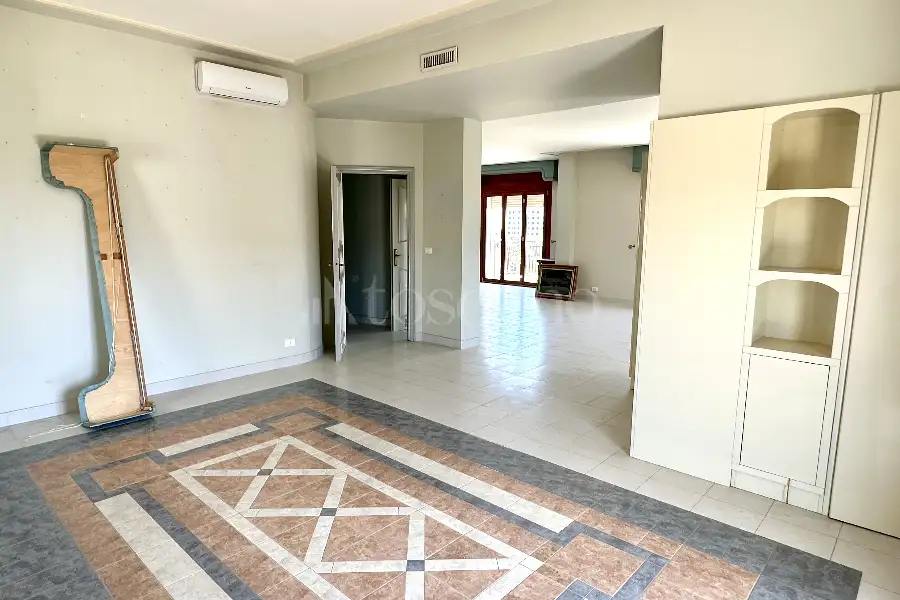 Casa in vendita di 347 mq a €459.000 (rif. 52/2026)