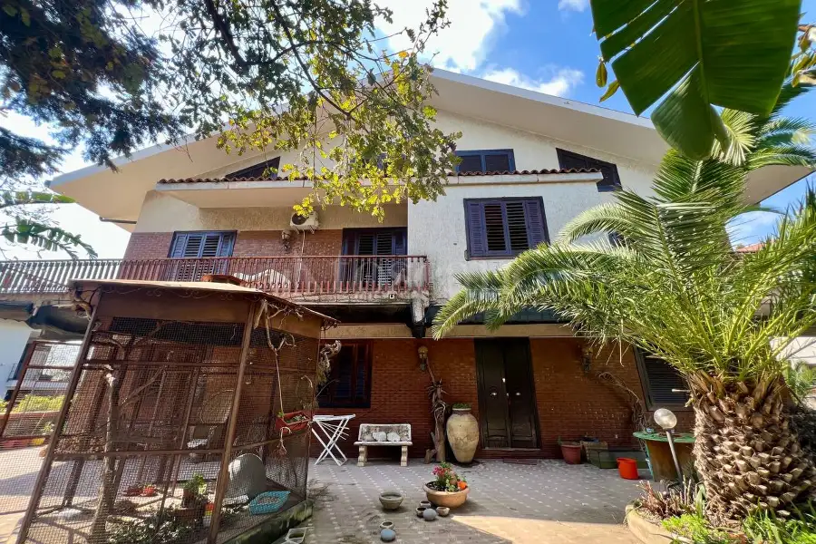 Villa in vendita di 667 mq a €548.000 (rif. 28/2025)