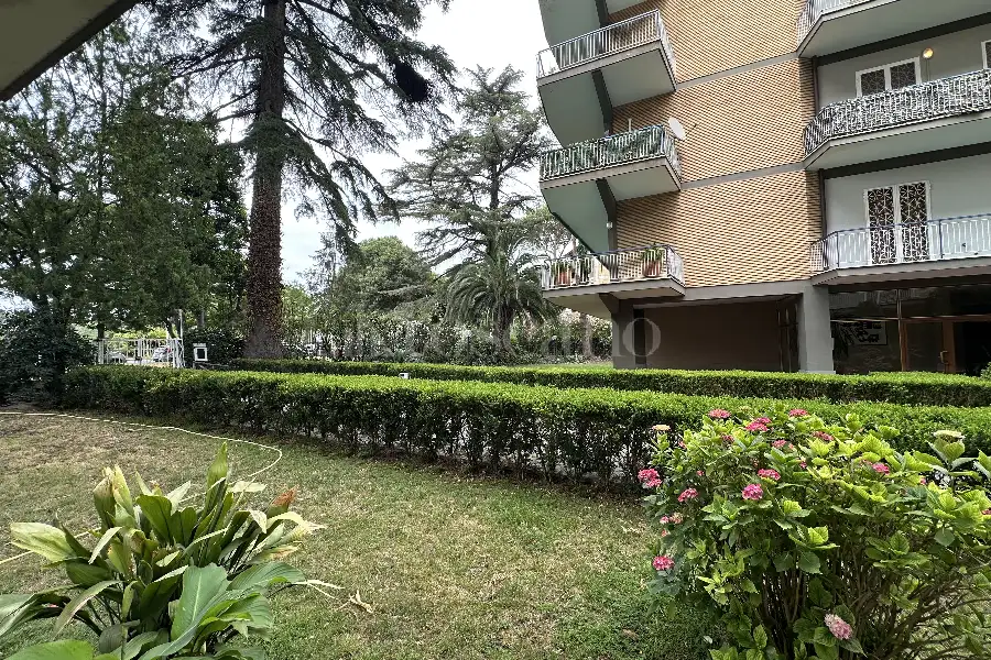 Casa in vendita di 184 mq a €960.000 (rif. 8/2026)