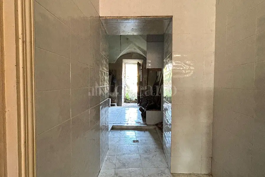 Casa Indipendente in vendita di 227 mq a €13.000 (rif. 5/2026)