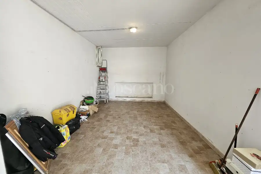 Box in vendita di 17 mq a €16.000 (rif. 49/2024)