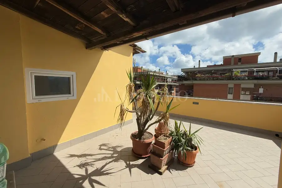 Attico in vendita di 90 mq a €289.000 (rif. 73/2025)