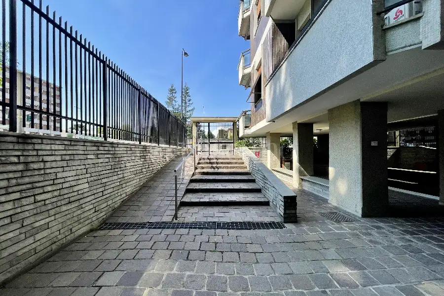 Casa in affitto di 100 mq a €1.700 (rif. 41/2025)