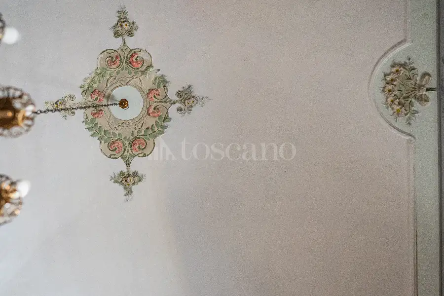 Casa Indipendente in vendita di 256 mq a €325.000 (rif. 34/2026)