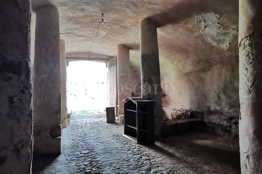 Casa in vendita di 250 mq a €274.000 (rif. 32/2023)