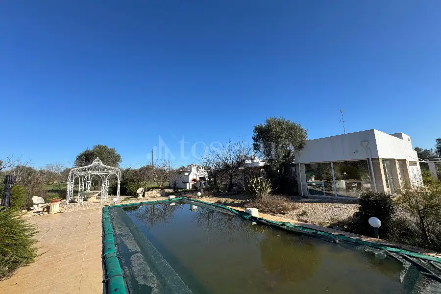 Villa in vendita di 170 mq a €780.000 (rif. 3/2026)